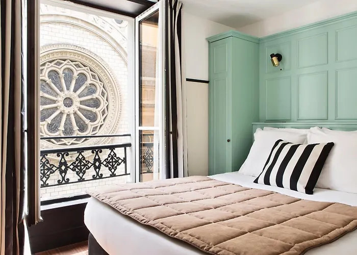 New Hotel Lafayette